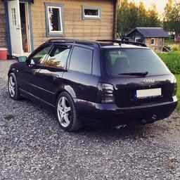 Black rear lights for Audi A4 Avant