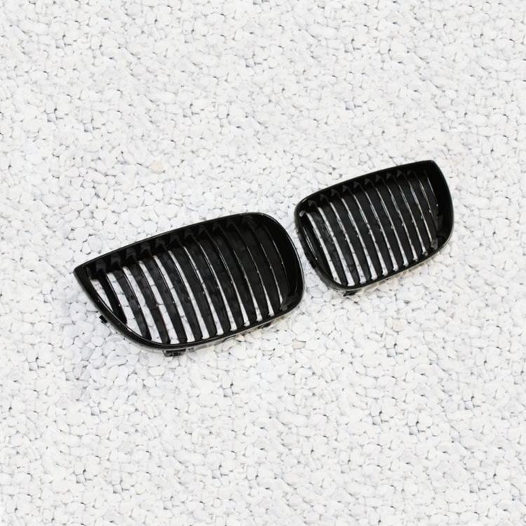 Blanksvart grill BMW 1-serien