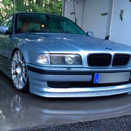 Svart Grill (njurar) BMW E38