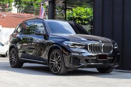 Sidesteps BMW X5 G05