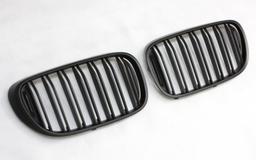 Mattsvarta dubbelribbade njurar BMW 7-serie (G11, G12)