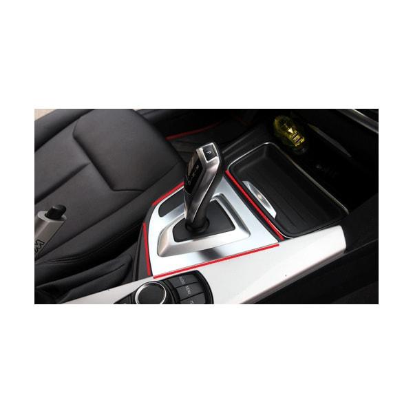 Kromad dekorpanel till mittkonsol BMW F30/F31