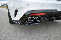 Blanksvart bakre sidosplitters Fram Kia Stinger GT