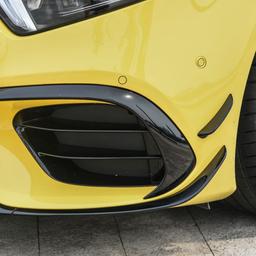 Blanksvart Cupspoiler Mercedes W177 