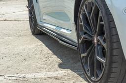 Kiiltävän musta sivuhameet Renault Megane RS MK4