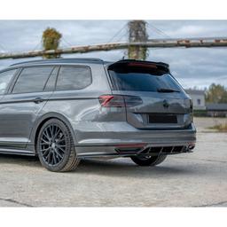 Diffuser (bumper insert) VW Passat R-Line B8