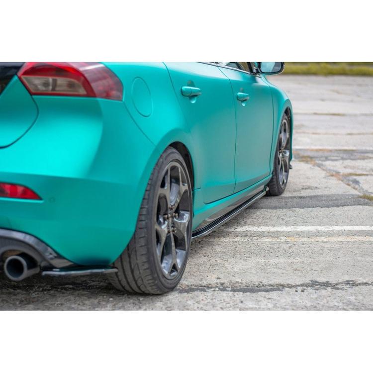 Sidokjolar som passar Volvo V40 R-Design