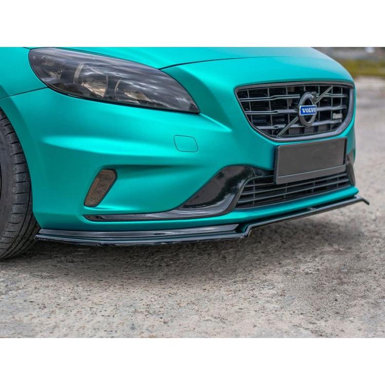 Blanksvart Cupspoiler som passar Volvo V40 R-Design