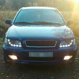 Devil Eyes Sorte der passer til Volvo S40 / V40