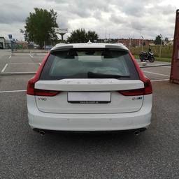 Spoiler wing Volvo V90