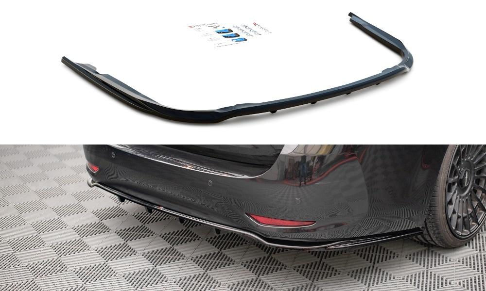 Rearsplitter Toyota Avensis Mk3 Facelift