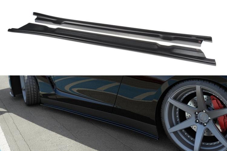 Side skirts Nissan GT-R