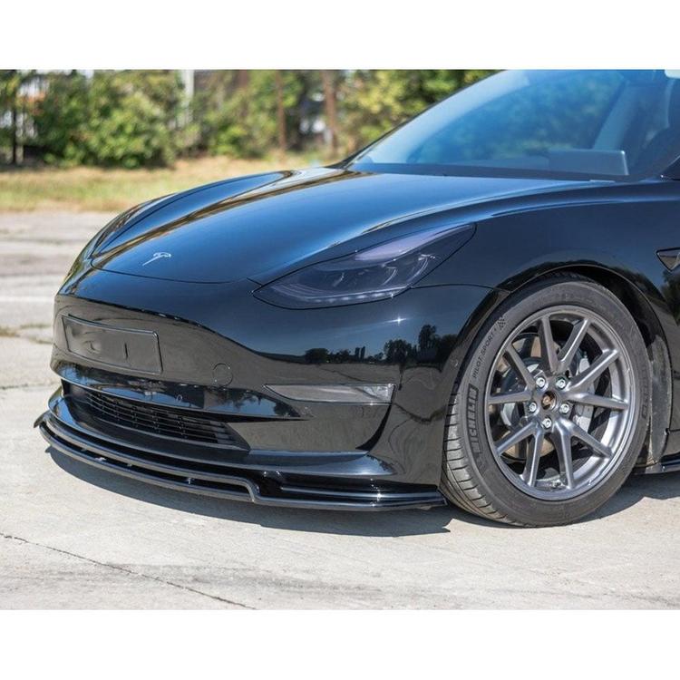 Frontsplitter till Tesla Model 3