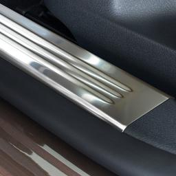 Car Door Sill Scuff Plate Protectors Trim inner in chrome to VW Tiguan