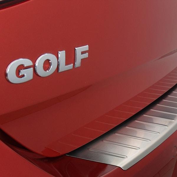 Takapuskurin suojapelti harjattu teräs VW Golf VII puolifarmari