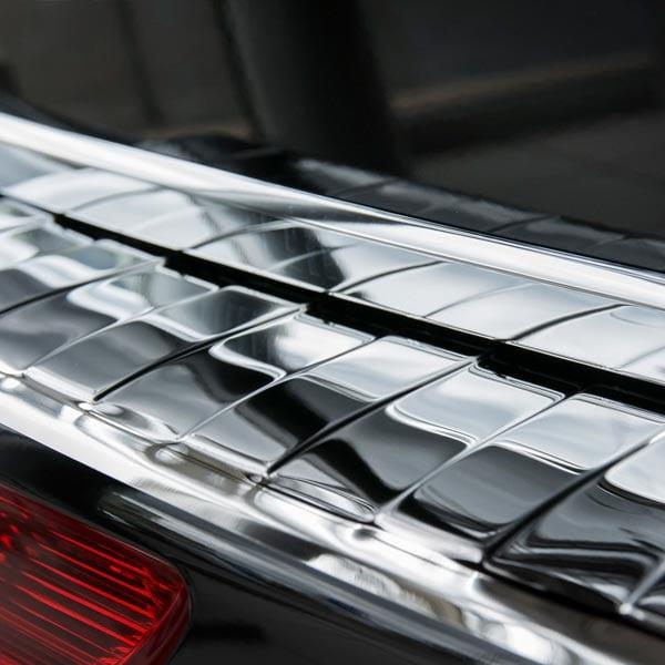 Taka Takapuskurin suojapelti kromattu Audi Q5