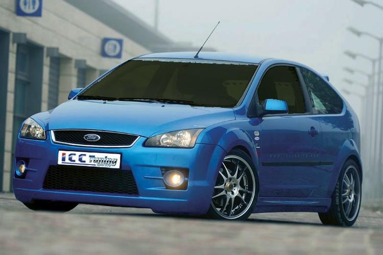 Etu styling puskuri Ford Focus II RSR