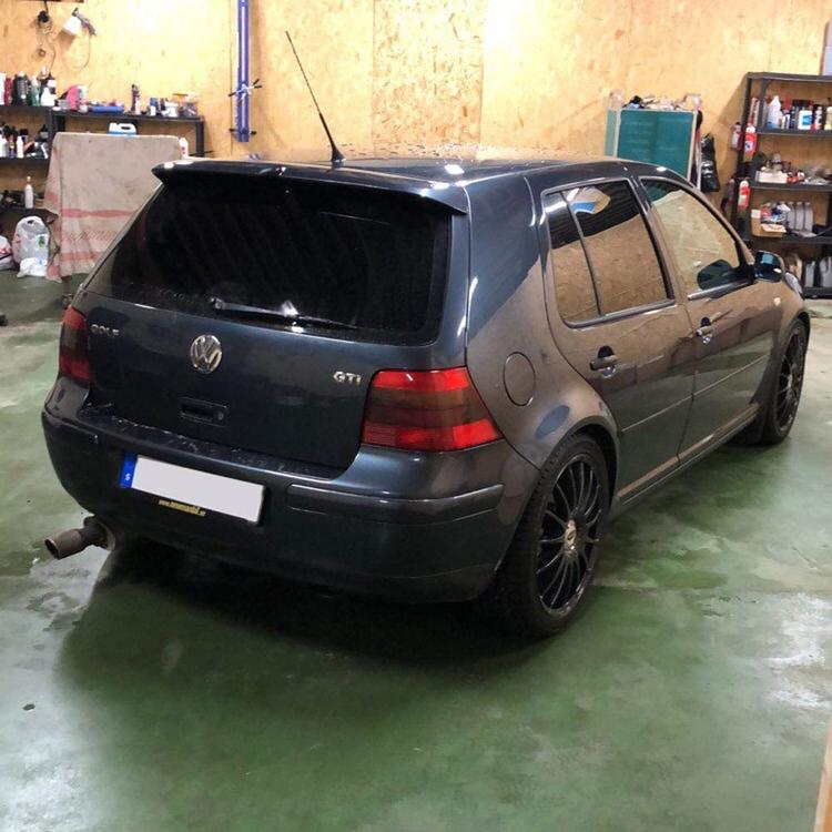 Golf 4 R32 Spoileri i