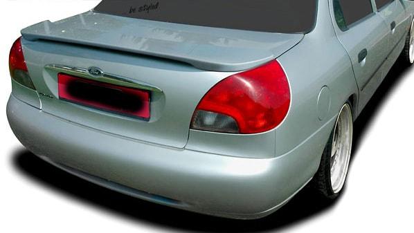 Siipi Ford Mondeo Sedan