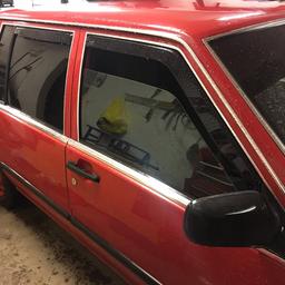 Vetosuojat jotka sopivat Volvo 740 / 745