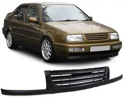Snygg Kokomusta grill VW Vento