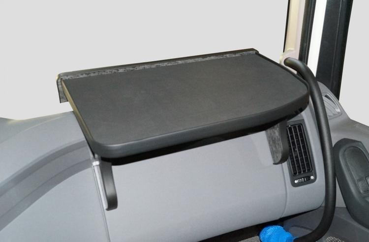 Passenger table that fit DAF XF EURO6