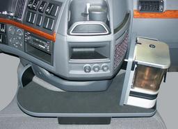 Mittbord Svart som passar Volvo FH