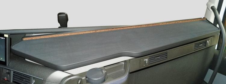 Bord som passar Volvo FH5 (Förar XXL)2021 Trä