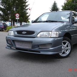 Ford Escort 93-95 Front AutoR