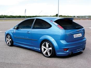 FORD FOCUS RSR II Siipi