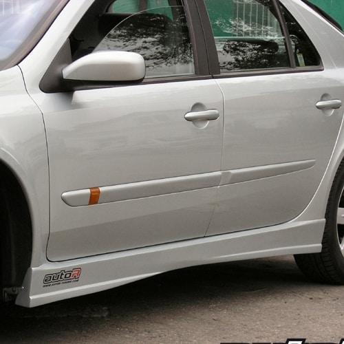 Sivuhelmat  Renault Laguna