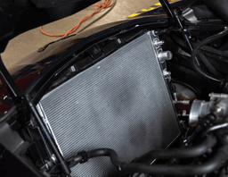 Aluminiumkylare Mishimoto som passar Chevrolet C7 Corvette Stingray/Z06 2014-2019 - 7