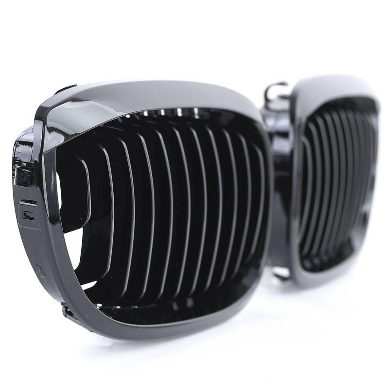 Blanksvarta njurar (grill) BMW E46 2003-2007