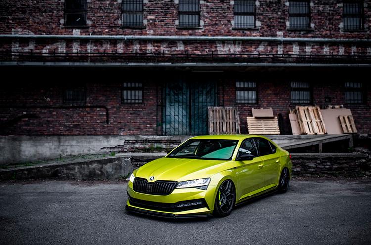 Bilstyling & Biltillbehör till Skoda Superb