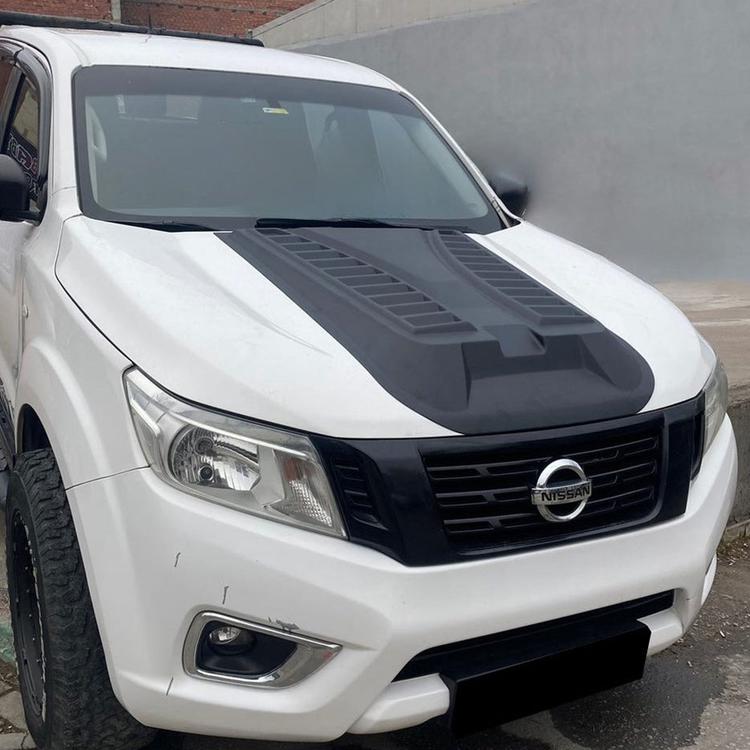 Dekorativt Luftintag Motorhuv Nissan Navara NP300