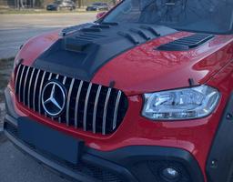 Koristeellinen ilmanottoaukko konepelti Mercedes X-Sarjan W470
