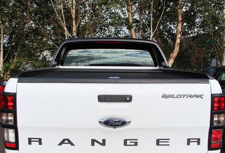 Boot trim to VW Amarok