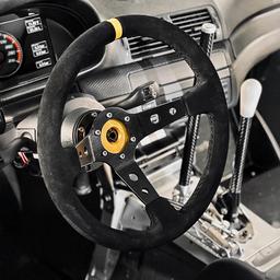 Svart / Orange Rattnav Snabbfäste monterad