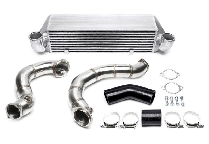 TA Technix Intercooler & Downpipe BMW 1-serie (E82/E88), 3-serie (E90-​E93)