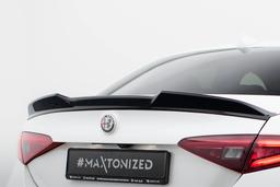 Maxton Design Siipi Alfa Romeo Giulia
