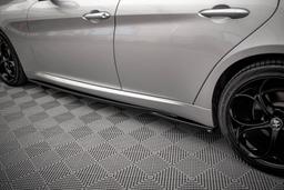 Maxton Design Sivuhelmat Alfa Romeo Giulia Sport