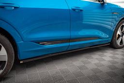 Maxton Design Sivuhelmat Audi E-tron