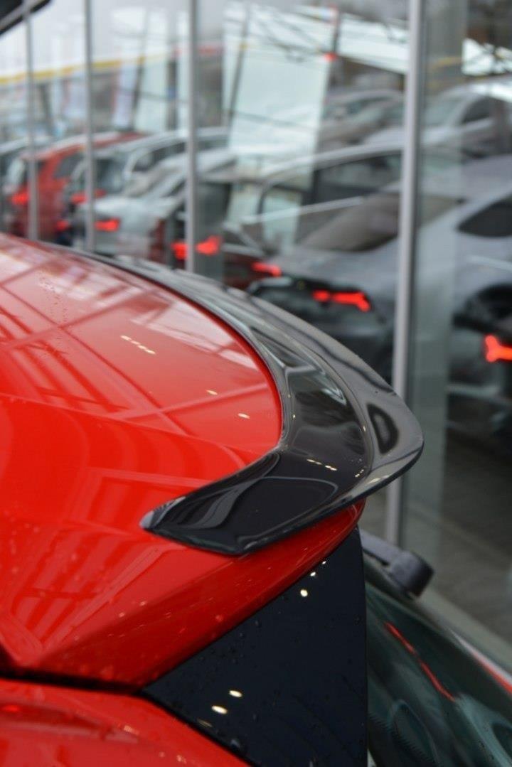 Maxton Design Siipi Audi Q2 MK.1