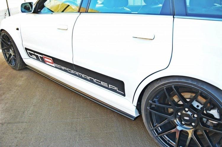 Maxton Design Sivuhelmat Audi RS4 B5