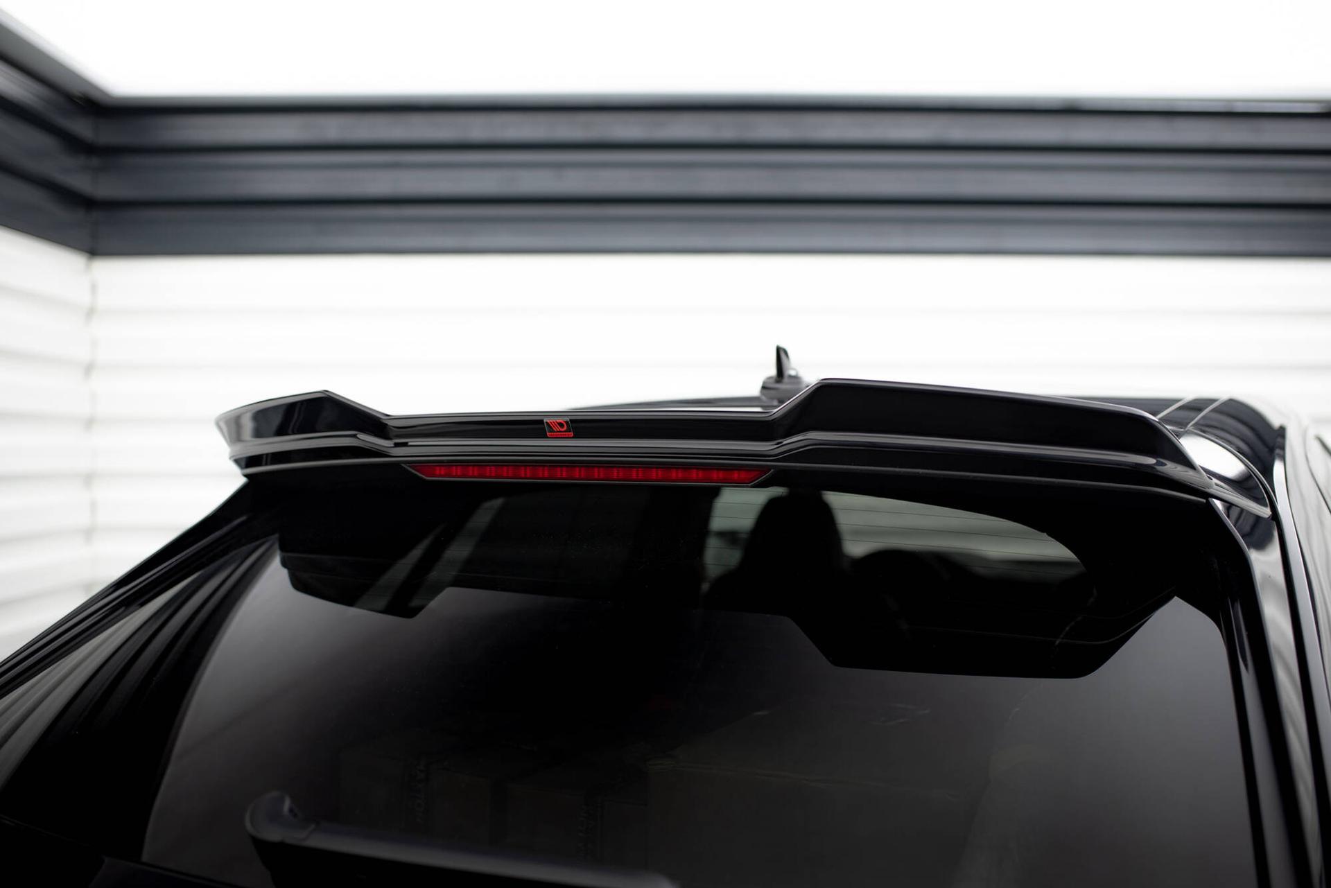 Maxton Design Siipi Audi RSQ8 MK1