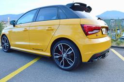 Maxton Design Sivuhelmat Audi S1 8X