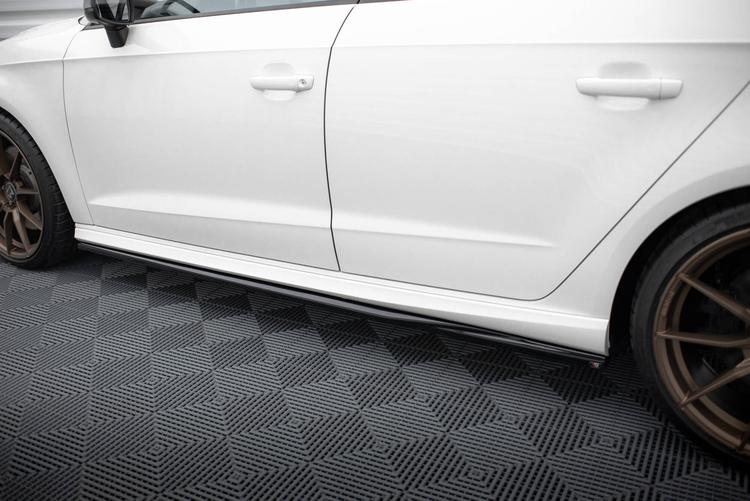 Maxton Design Sivuhelmat Audi S3 / A3 S-line Sportback 8V