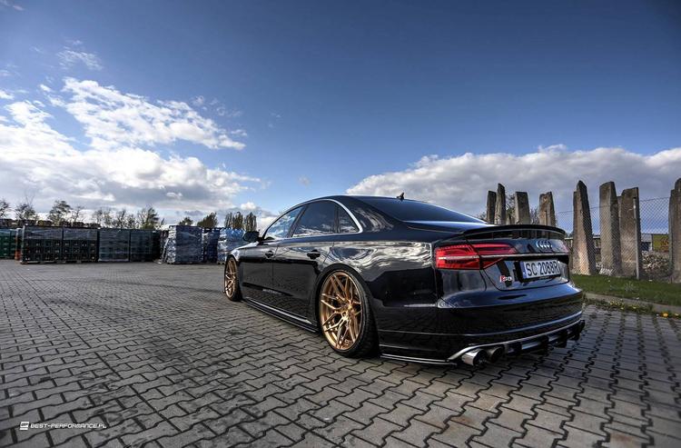 Maxton Design Siipi Audi S8 D4 FL