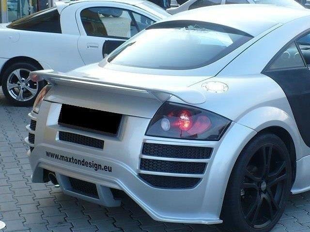 Maxton Design Siipi R8 Look Audi TT 8N