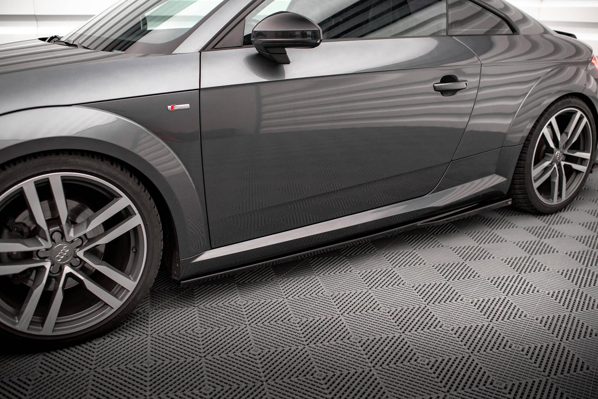 Maxton Design Sivuhelmat Audi TT S-line 8S